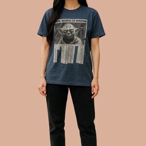 Vfifthsun Star Wars T-Shirt-Size S-Yoda Jedi Master on Front-Short Sleeve